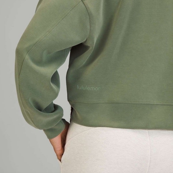 Lululemon Perfectly Oversized Crop Crew, Green Twill, 6 - Picture 3 of 6
